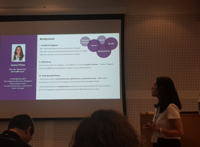 Joana Pinto presenting